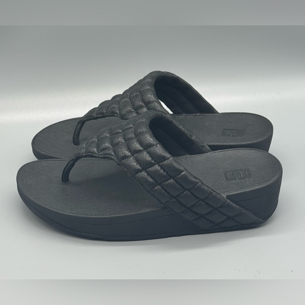 Fitflop Lulu Padded Shimmy Thong Sandals Black Womans sz 8 orig $110